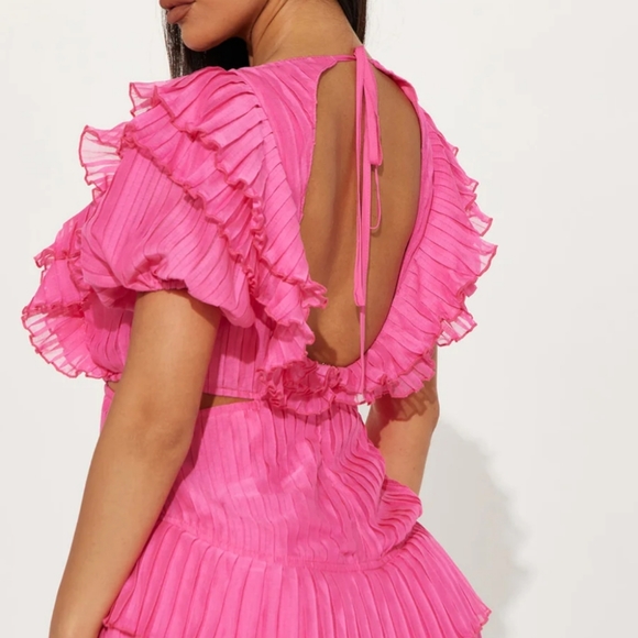 Dazzy pleated romper - Picture 2 of 3